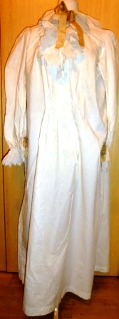 xxM295M Wonderful Edwardian Nightgown